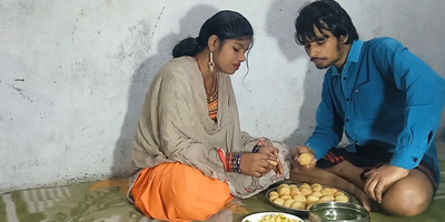 Watch this hot chick get say no to tight pussy drilled hard in Panipuri kha kar maza aa gaya uske baad ch